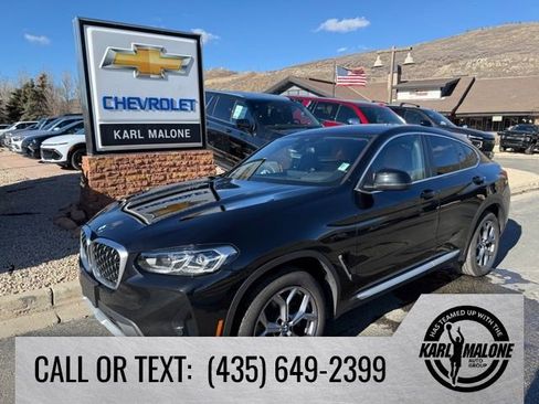 Used 2025 BMW X4 xDrive30i w/ Premium Package image 1
