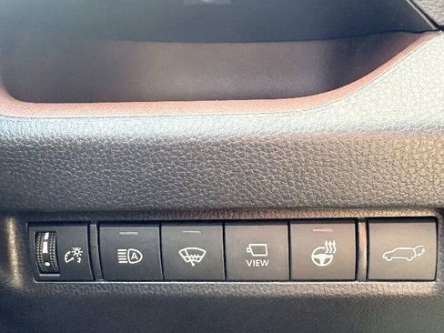 Used 2021 Toyota RAV4 Limited AWD/4WD image 26