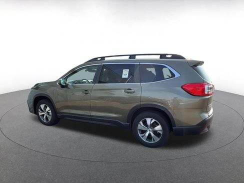 Used 2024 Subaru Ascent Premium w/ Convenience Package AWD/4WD image 6