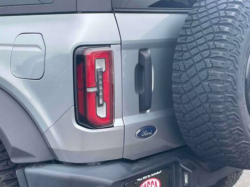 Used 2023 Ford Bronco Wildtrak AWD/4WD image 11