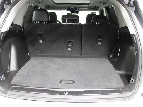 Used 2023 Jeep Grand Cherokee 30th Anniversary image 38