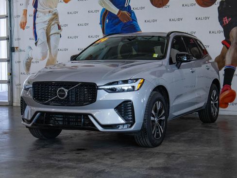 Used 2024 Volvo XC60 B5 Core image 22