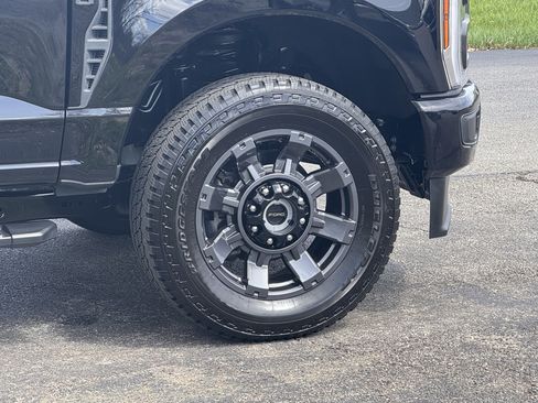 Used 2025 Ford F250 XL w/ STX Appearance Package AWD/4WD image 21