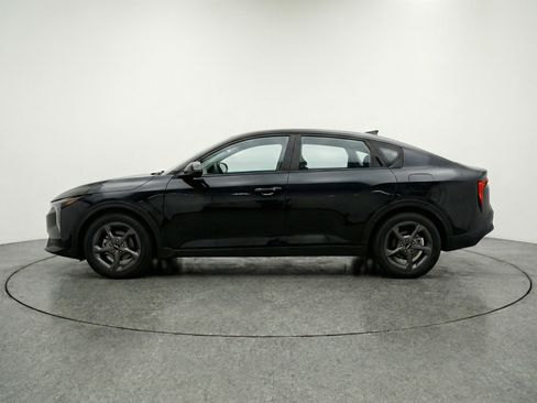 Used 2025 Kia K4 FWD image 5