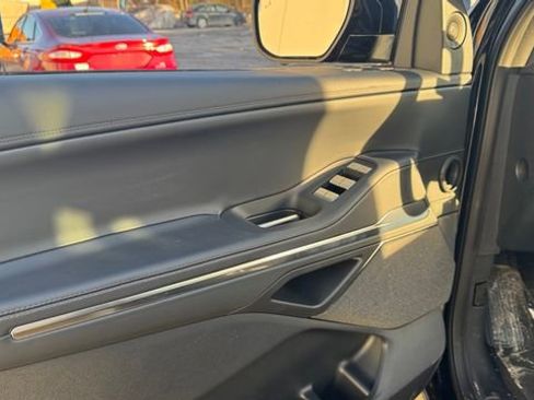 New 2025 Lincoln Navigator L Reserve w/ Jet Appearance Package image 21