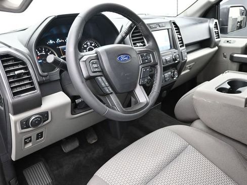 Used 2020 Ford F150 XLT w/ Equipment Group 302A Luxury AWD/4WD image 9
