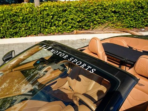 Used 2023 Aston Martin DBS Volante image 50