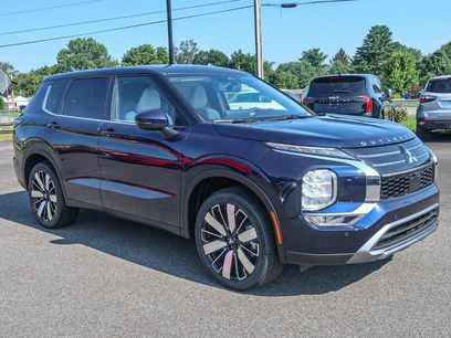 New 2025 Mitsubishi Outlander AWD