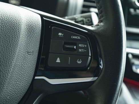 Used 2025 Honda Odyssey Sport-L image 22