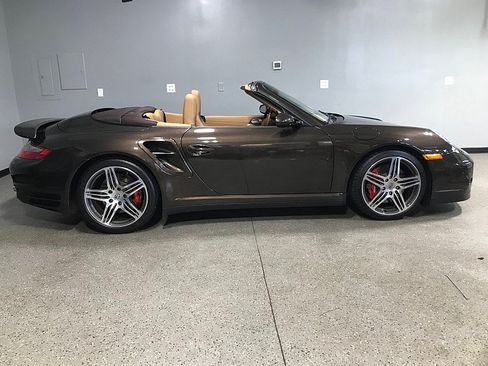 Used 2008 Porsche 911 Turbo AWD/4WD image 12