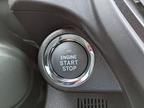 Certified 2026 Subaru Forester Premium AWD/4WD image 25