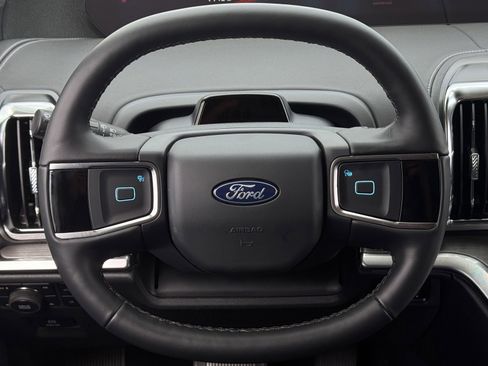 New 2026 Ford Expedition Max Platinum AWD/4WD image 14