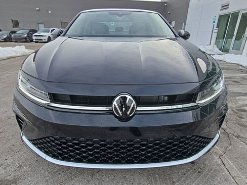 New 2026 Volkswagen Jetta SE image 4