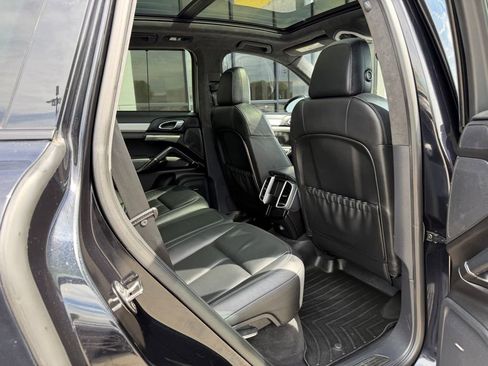 Used 2013 Porsche Cayenne GTS AWD/4WD image 27