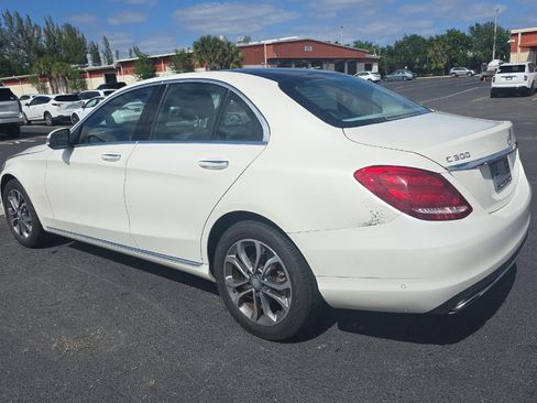 Used 2016 Mercedes-Benz C 300 4MATIC Sedan w/ Multimedia Package image 5