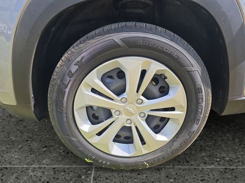 Used 2024 Chevrolet Trax LS w/ Driver Confidence Package image 9