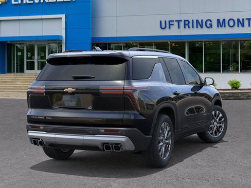 New 2026 Chevrolet Traverse LT w/ Sun and Wheel Package AWD/4WD image 4