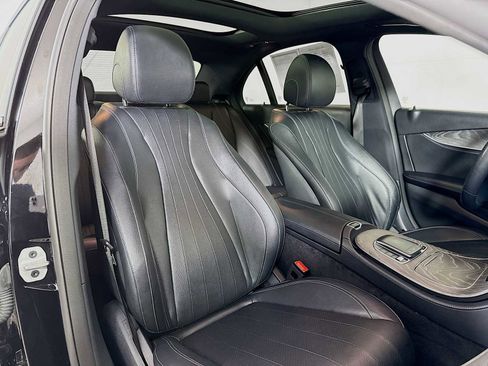 Used 2021 Mercedes-Benz E 350 4MATIC Sedan image 28