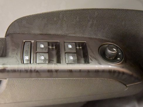 Used 2020 Chevrolet Sonic LT image 14