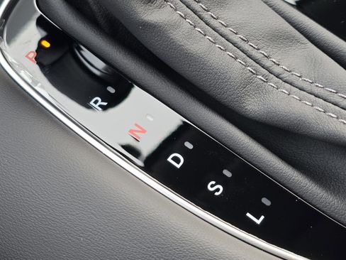 New 2026 Honda HR-V EX-L image 22