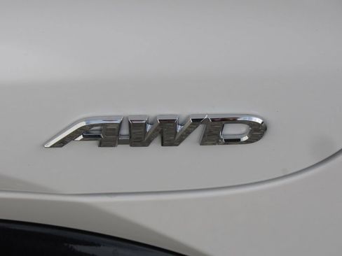 New 2026 Toyota Corolla SE w/ SE Premium Package AWD/4WD image 9