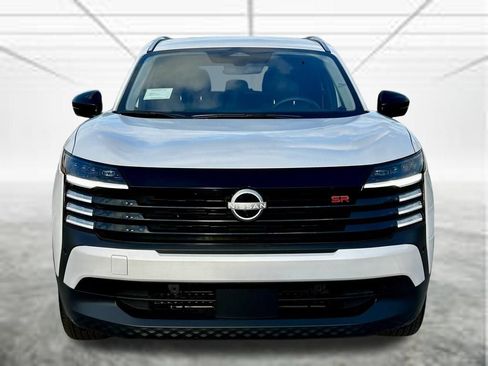 New 2026 Nissan Kicks SR FWD image 2