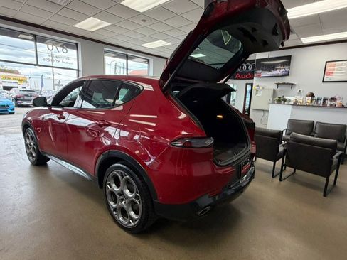 Used 2024 Alfa Romeo Tonale Veloce AWD/4WD image 19