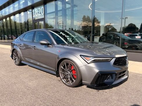 Used 2025 Acura Integra Type S FWD image 2