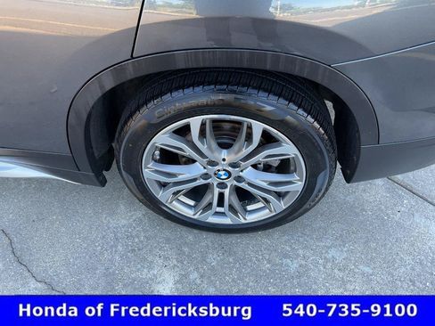 Used 2017 BMW X1 xDrive28i AWD/4WD image 10