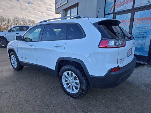 Used 2021 Jeep Cherokee Latitude image 6