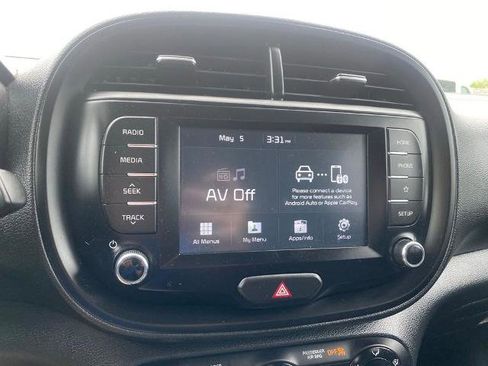 Used 2021 Kia Soul LX FWD image 19
