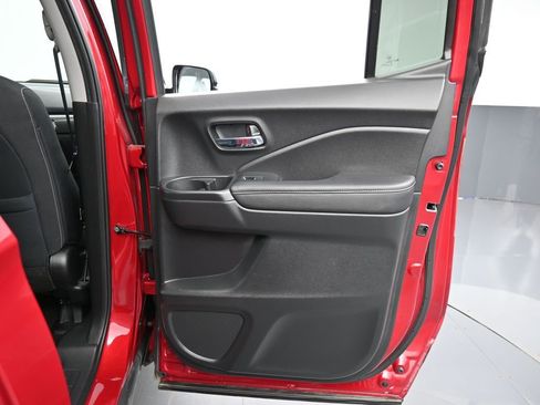 Used 2024 Honda Ridgeline Sport image 36
