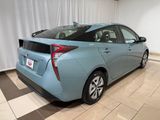 Used 2016 Toyota Prius Four image 5