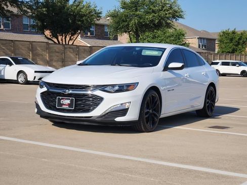 Used 2023 Chevrolet Malibu LT w/ Sport Edition FWD image 11