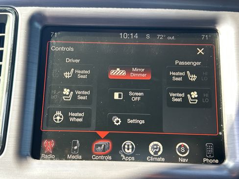 Used 2016 Dodge Challenger R/T Plus RWD image 19