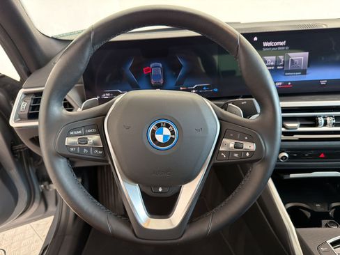 Used 2023 BMW 330e xDrive w/ Premium Package AWD/4WD image 11