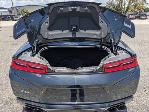 Used 2017 Chevrolet Camaro ZL1 RWD image 12