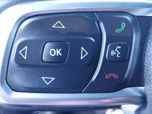 Used 2022 Jeep Wrangler Unlimited Rubicon 4xe AWD/4WD image 25