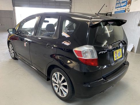 Used 2013 Honda Fit Sport image 4