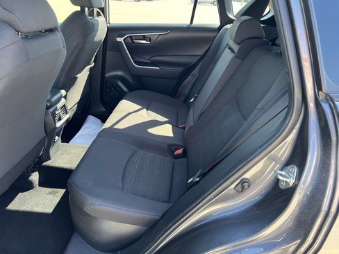 Used 2024 Toyota RAV4 SE w/ Convenience Package AWD/4WD image 10