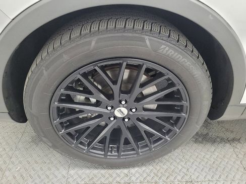 Used 2016 Lincoln MKX Select w/ Select Plus Package image 31