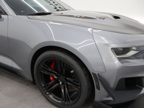 Used 2021 Chevrolet Camaro ZL1 RWD image 23