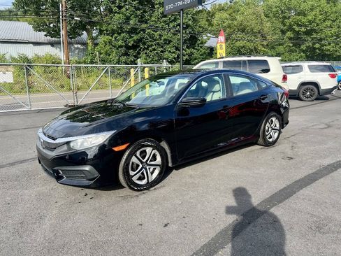 Used 2018 Honda Civic LX image 1