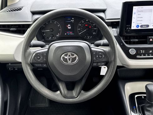 Used 2024 Toyota Corolla LE FWD image 16