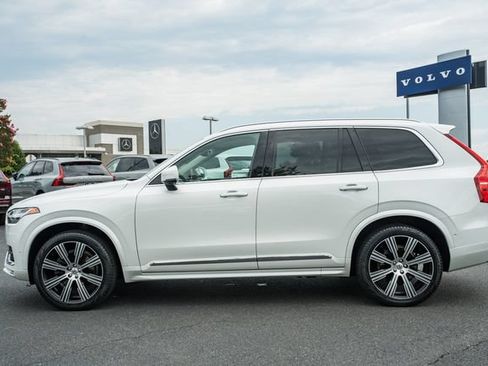 Used 2021 Volvo XC90 T6 Inscription w/ Protection Package Premier AWD/4WD image 4