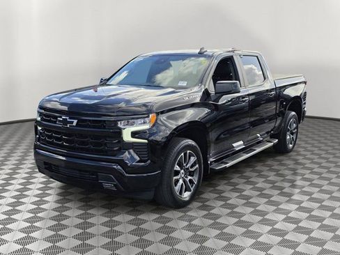 Used 2023 Chevrolet Silverado 1500 RST w/ Convenience Package II RWD image 3
