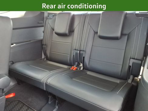 Used 2021 Volkswagen Atlas SEL AWD/4WD image 24