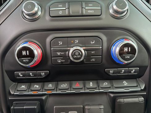 Used 2020 GMC Sierra 1500 AT4 w/ AT4 Premium Package image 46