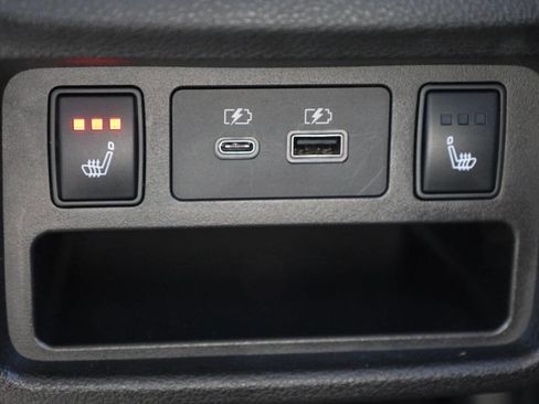 Used 2022 INFINITI QX50 Sensory image 21