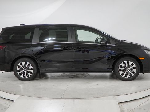 New 2026 Honda Odyssey EX-L image 14